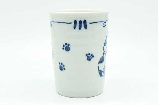 Chilling Neko Yunomi, Japanese Teacup, EdoMatcha