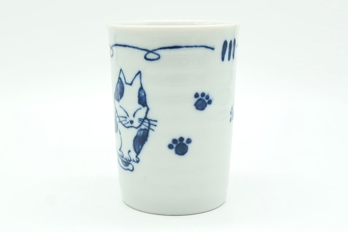 Chilling Neko Yunomi, Japanese Teacup, EdoMatcha