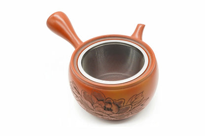 Botan Kyusu with the lid off, the wide stainless mesh basket inside