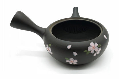 Hanafubuki Kyusu with the lid off, the ceramic strainer fired into the pot at the spout