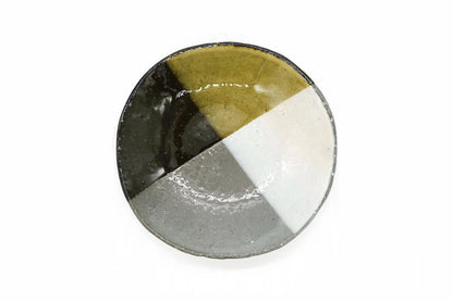 Kiame Yunomi saucer, divided into wedges of yellow, white, grey and charcoal
