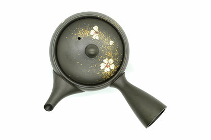 Nadeshiko Kyusu from above, gold flecks and white flowers on the lid