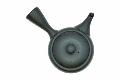 Shikkoku Kyusu from above, the black lid and wide side handle, EdoMatcha Sydney